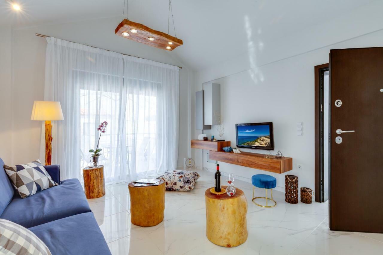 Ikia Aretousa Kato Daratso Luaran gambar